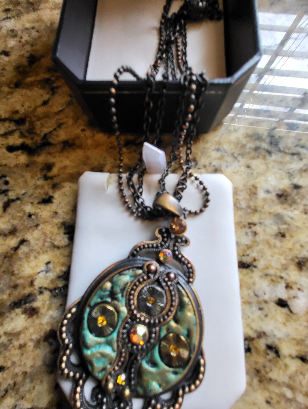Yousi Antique-Style Turquoise and Bronze Statement Pendant Necklace - Picture 4 of 11